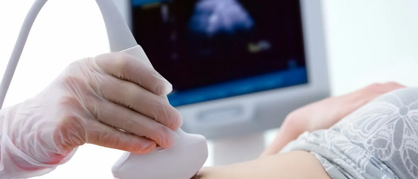 Patient getting fibroscan